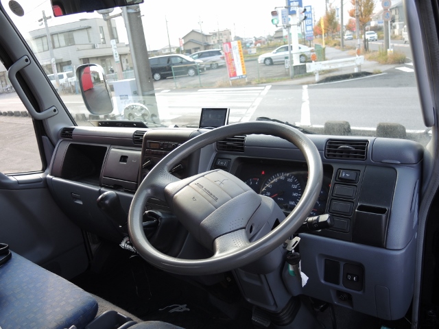 H16　三菱　ジェネレーションキャンター　１１尺造り平ボデーパワーゲート