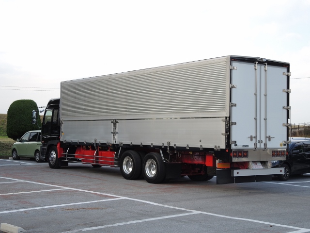 Ｈ１５　いすゞ　ギガ　ハイルーフ　３軸　アルミウィング　リアエアサス