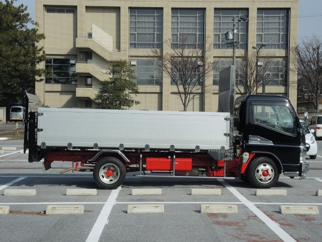 H16　三菱　ジェネレーションキャンター　１１尺造り平ボデーパワーゲート