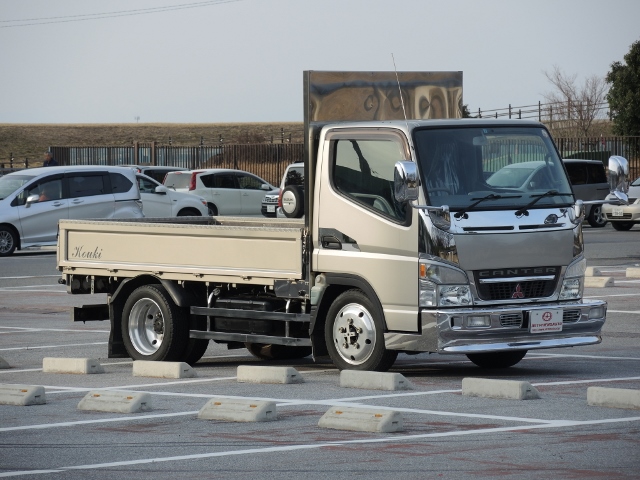 Ｈ16　ジェネレーションキャンター　カスタム　平ボデー