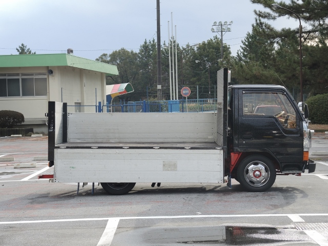 Ｈ3　三菱ふそう　キャンター　カスタム　１０尺造り平ボデー