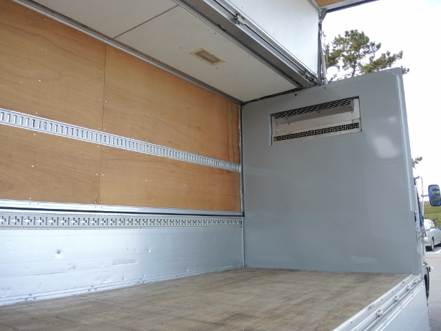 Ｈ22　日野　レンジャー　冷凍ウィング　ウィング断熱入り