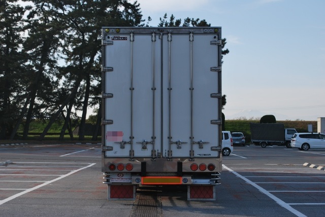 H20　グランドプロフィア　４軸低床　アルミウィング