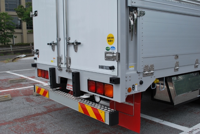 【123】Ｈ29　三菱ふそう　スーパーグレート　低床アルミウイング　未使用車