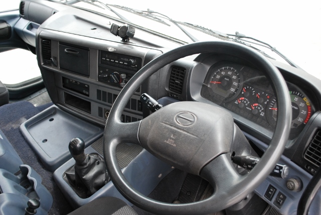 Ｈ19　日野グランドプロフィア　中低床　アルミウィング　リアエアサス