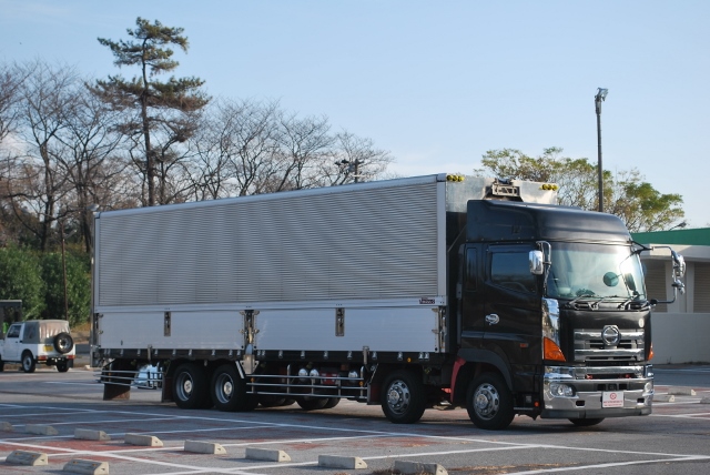 H20　グランドプロフィア　４軸低床　アルミウィング