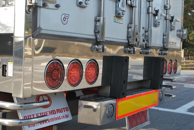 H20　グランドプロフィア　４軸低床　アルミウィング