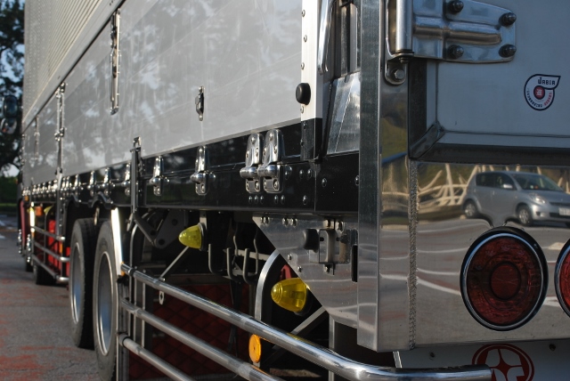 H20　グランドプロフィア　４軸低床　アルミウィング