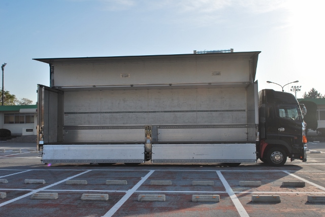 H20　グランドプロフィア　４軸低床　アルミウィング