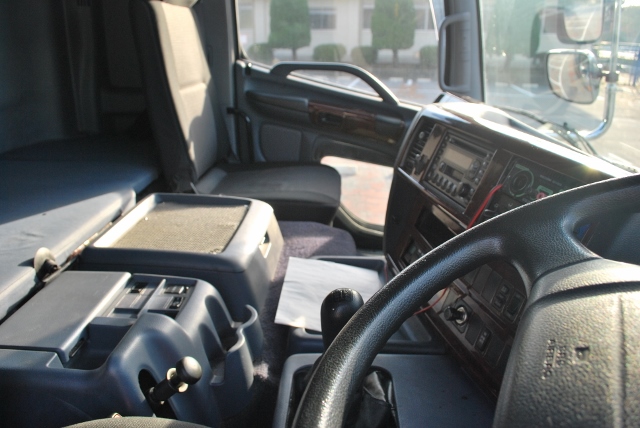 H20　グランドプロフィア　４軸低床　アルミウィング