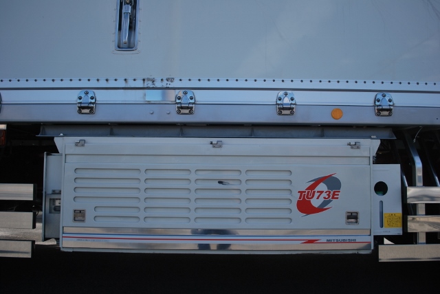 【39】H23 いすゞ　ギガ　中低床冷凍ウイング　リアエアサス