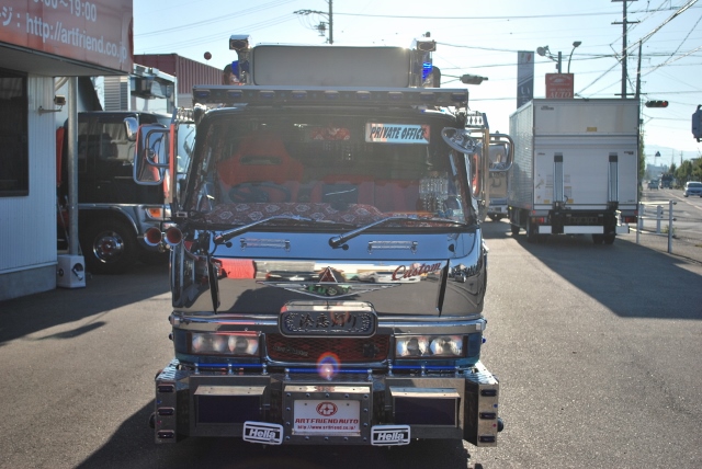 【40】Ｈ8　三菱　キャンター　Ｗキャブ　カスタム多数　デコトラ