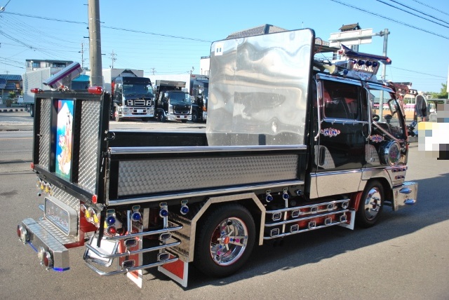 【40】Ｈ8　三菱　キャンター　Ｗキャブ　カスタム多数　デコトラ