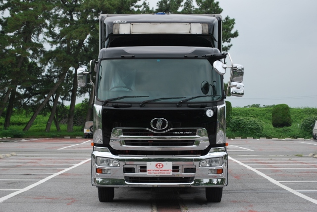 H19　クオン　冷凍ウィング　リアエアサス　キーストン