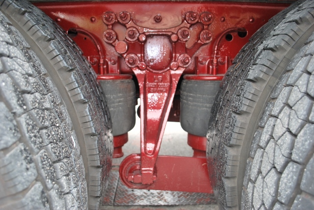 H19　クオン　冷凍ウィング　リアエアサス　キーストン