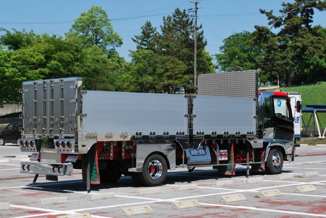 H16　日野　レンジャープロ　ハイグレード　６２００造り平ボデー