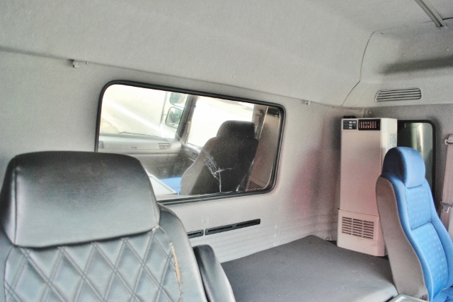 【215】いすゞ　ギガ　中低床　アルミウイング　ハイルーフ