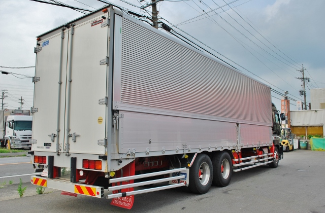 【215】いすゞ　ギガ　中低床　アルミウイング　ハイルーフ