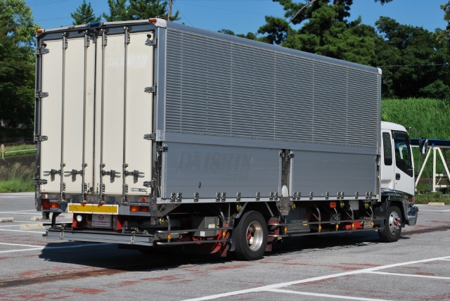 Ｈ19　いすゞ　フォワード　冷凍ウィング　格納ＰＧ付