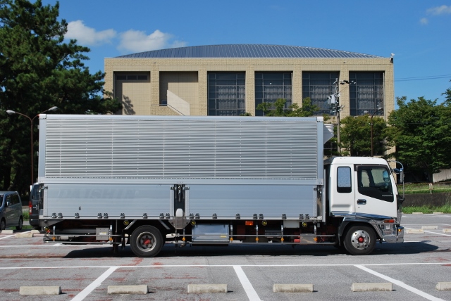 Ｈ19　いすゞ　フォワード　冷凍ウィング　格納ＰＧ付