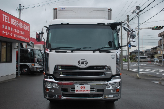 【42】H25  UDトラックス　クオン　中低床冷凍ウイング　リアエアサス