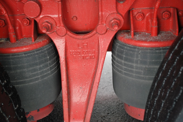 【41】H24 UDトラックス　クオン　冷凍バン　ハイルーフ　総輪エアサス