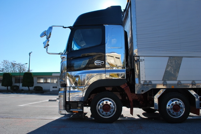 H22　日野　グランドプロフィア　冷凍ウィング　低床　ハイルーフ　　リアエアサス