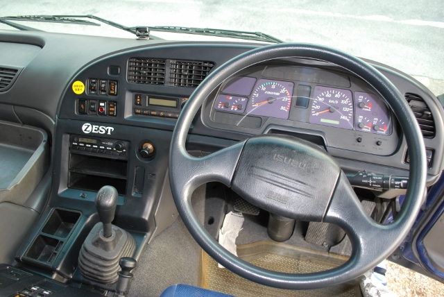 H20 ギガ　４軸アルミウィング　後輪エアサス