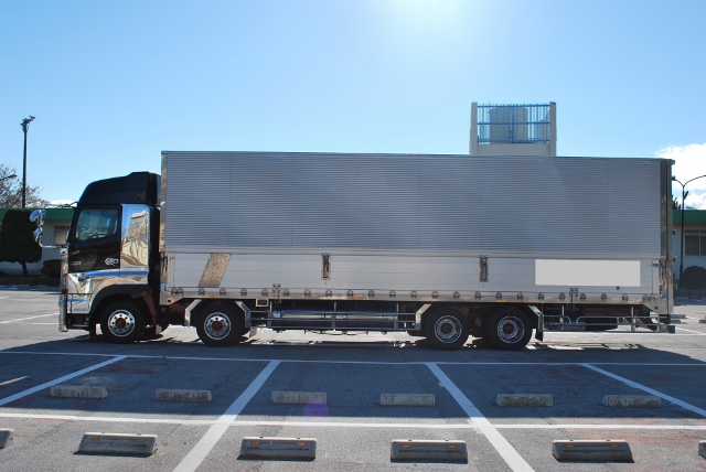 H22　日野　グランドプロフィア　冷凍ウィング　低床　ハイルーフ　　リアエアサス