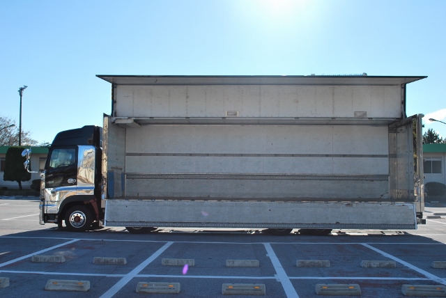 H22　日野　グランドプロフィア　冷凍ウィング　低床　ハイルーフ　　リアエアサス