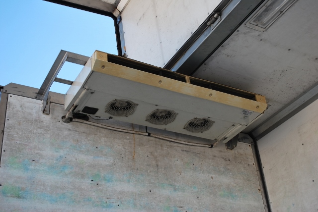 H22　日野　グランドプロフィア　冷凍ウィング　低床　ハイルーフ　　リアエアサス