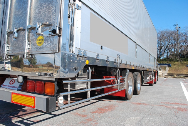 H22　日野　グランドプロフィア　冷凍ウィング　低床　ハイルーフ　　リアエアサス