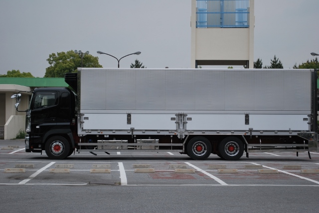 Ｈ24　日野グランドプロフィア　高床　冷凍ウィング