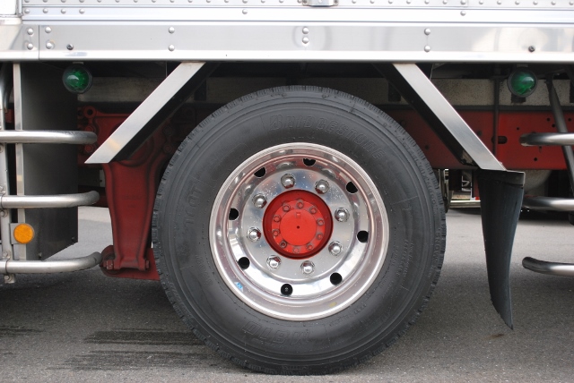 H21　いすゞ　フォワード　冷凍バン　増トン車　リアエアサス