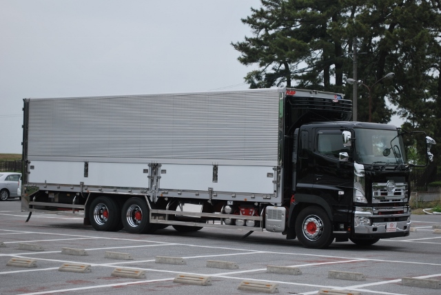 Ｈ24　日野グランドプロフィア　高床　冷凍ウィング