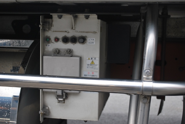 H21　いすゞ　フォワード　冷凍バン　増トン車　リアエアサス