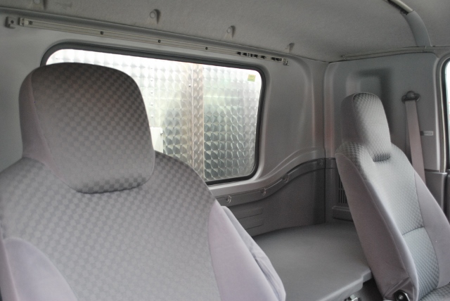 H21　いすゞ　フォワード　冷凍バン　増トン車　リアエアサス