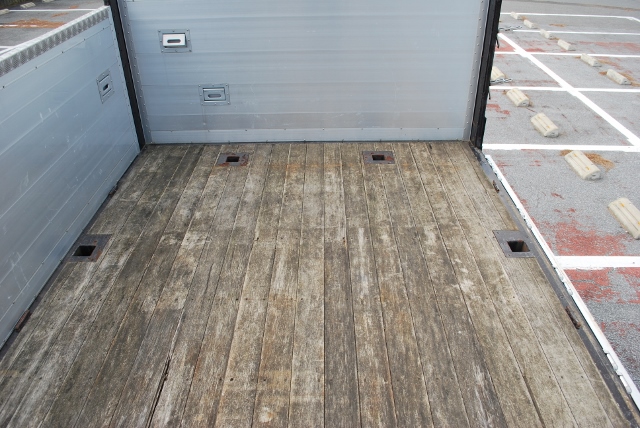 H17　いすゞ　フォワード　造り平ボデー　　リアリーフ　カスタム多数