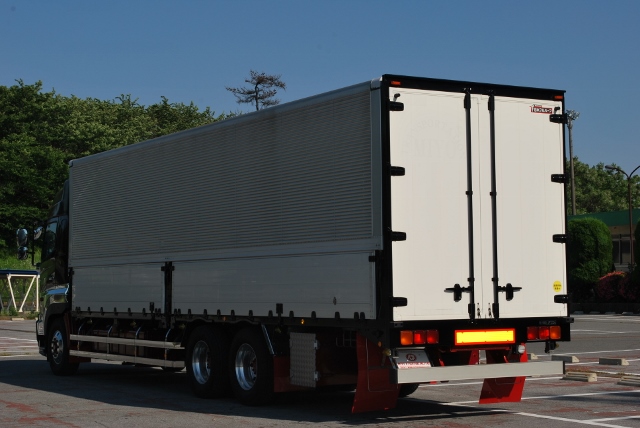 Ｈ19　日野　グランドプロフィア　アルミウィング　ハイルーフ　後輪エアサス