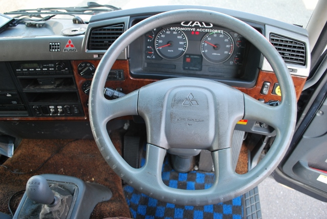 【250】三菱ふそうファイター　増トン　平ボデー　クレーン付