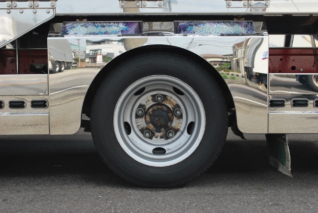 H14　ニッサンディーゼル　アトラス　Wキャブ　デコトラ