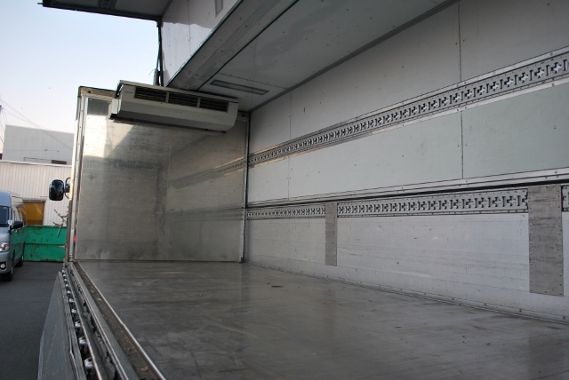 Ｈ１８　日野　レンジャープロ　冷凍ウィング　セミワイド　リアエアサス　ハイグレード　ハイルーフ