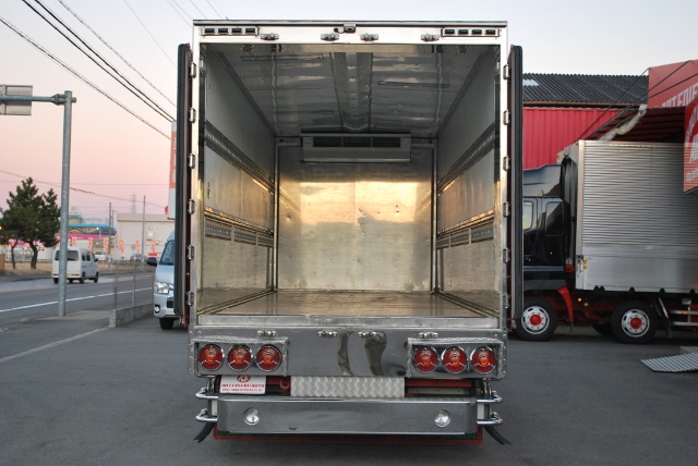 Ｈ１８　日野　レンジャープロ　冷凍ウィング　セミワイド　リアエアサス　ハイグレード　ハイルーフ