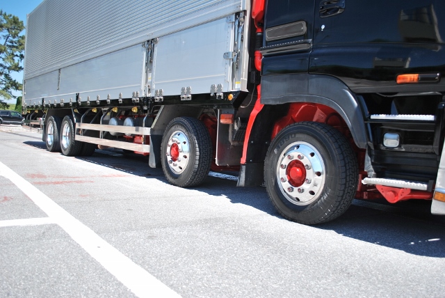 Ｈ20　いすゞ　ギガ　４軸アルミウィング　ハイルーフ　リアエアサス