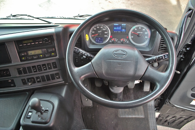 【251】日野　グランドプロフィア　低床　冷凍ウイング　カスタム多数　ジョロダー4列