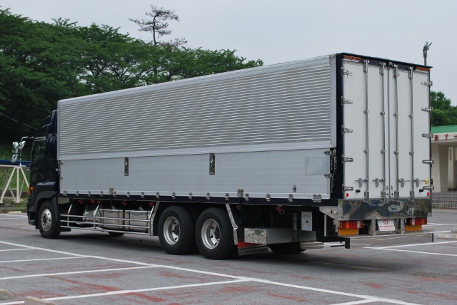 【2】Ｈ21　日野グランドプロフィア　高床　アルミウィング　ハイルーフ　カスタム多数