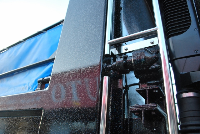 H27　三菱　スーパーグレート　ダンプ　5300×2300　セミロングボデー　新古車！