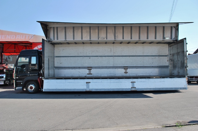 【226】いすゞ　ギガ　低床　アルミウイング　ハイルーフ　カスタム多数