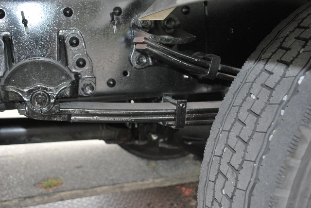 Ｈ１８　いすゞ　フォワード　冷凍ウィング　標準　リアリーフサス　６２００ボデー