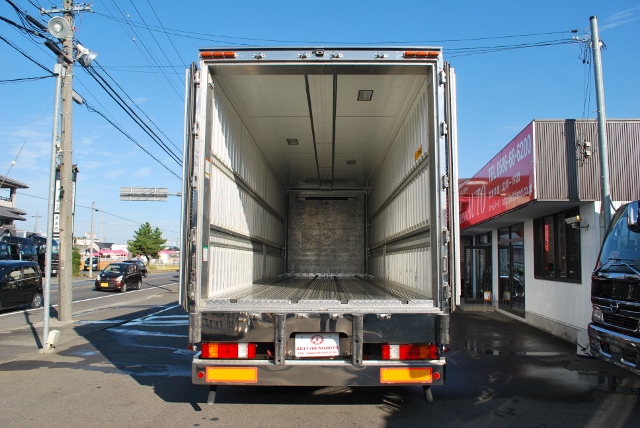 H23 UDトラックス　クオン　冷凍ウイング